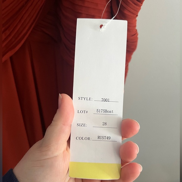 Levkoff Bridesmaids Dress - Picture 7 of 10